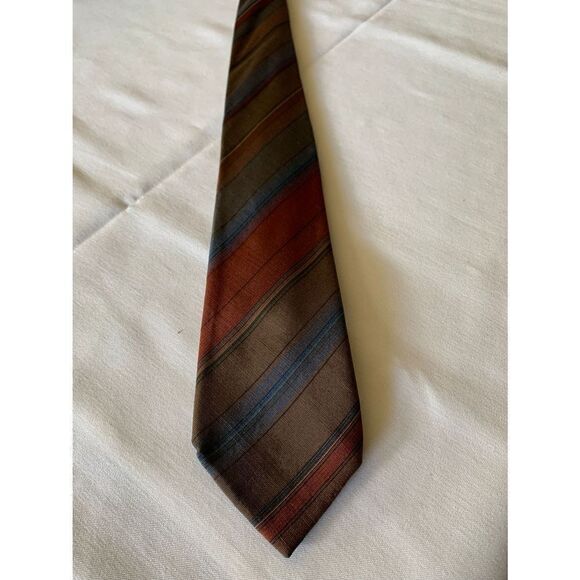 Saint Honore Paris Striped Tie ✝️ - Picture 4 of 15